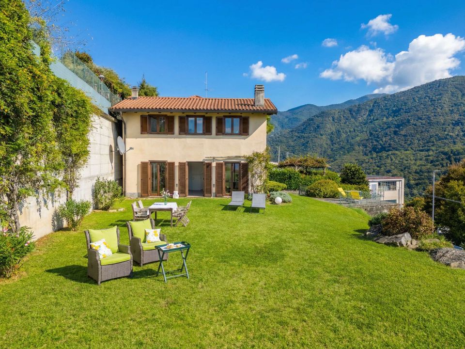 Villa i Maccagno con Pino e Veddasca, Varese - foto 4