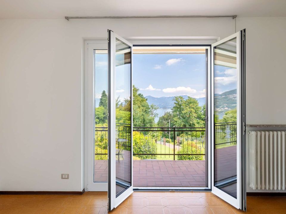 Villa a Ranco, Varese - foto 3