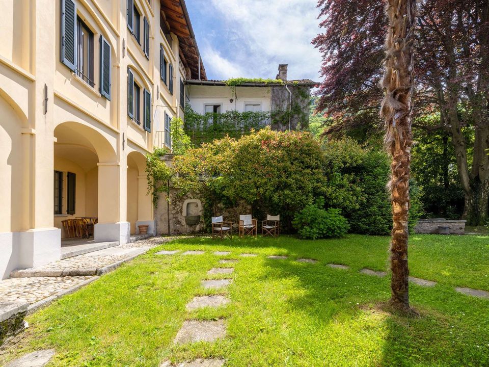 Villa i Porto Valtravaglia, Varese - bilde 5