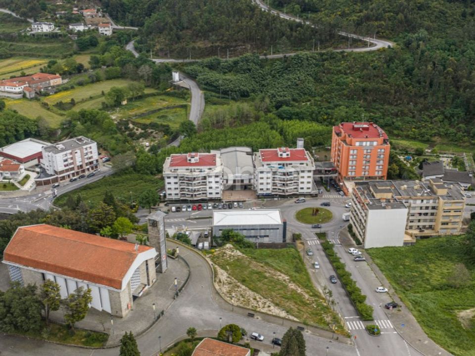 Erhvervsejendom i Rebordosa, Porto - foto 3