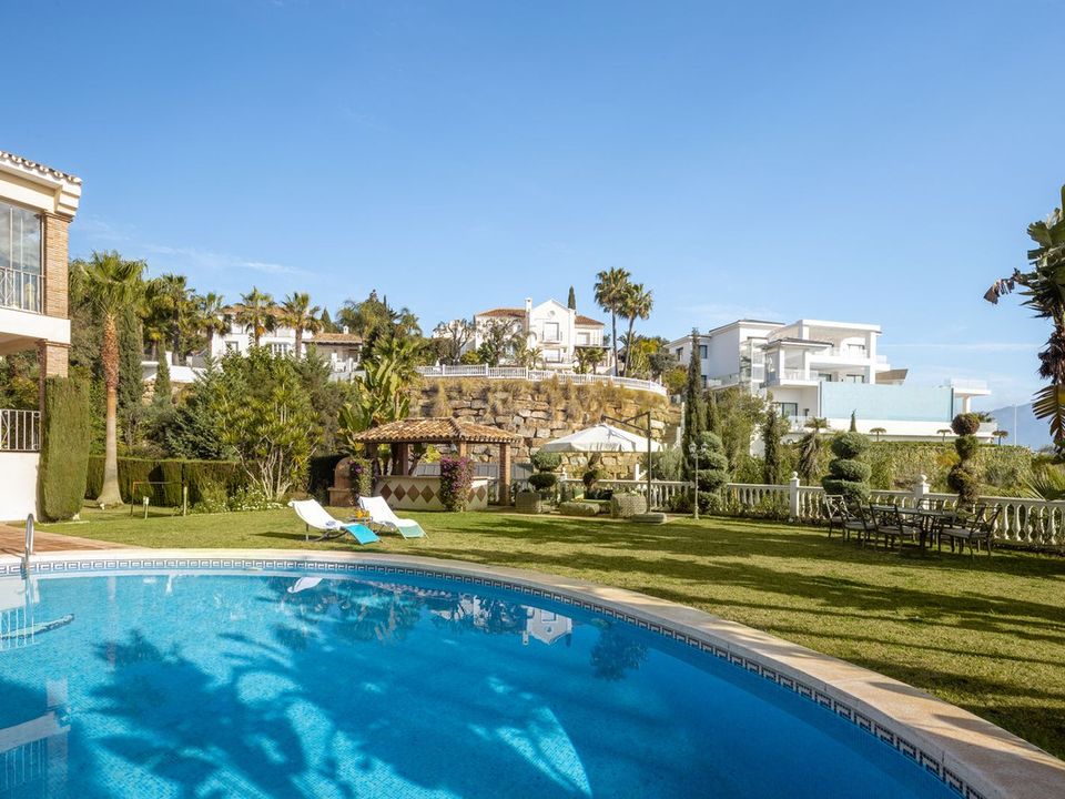 Villa i El Paraiso, Malaga - foto 2