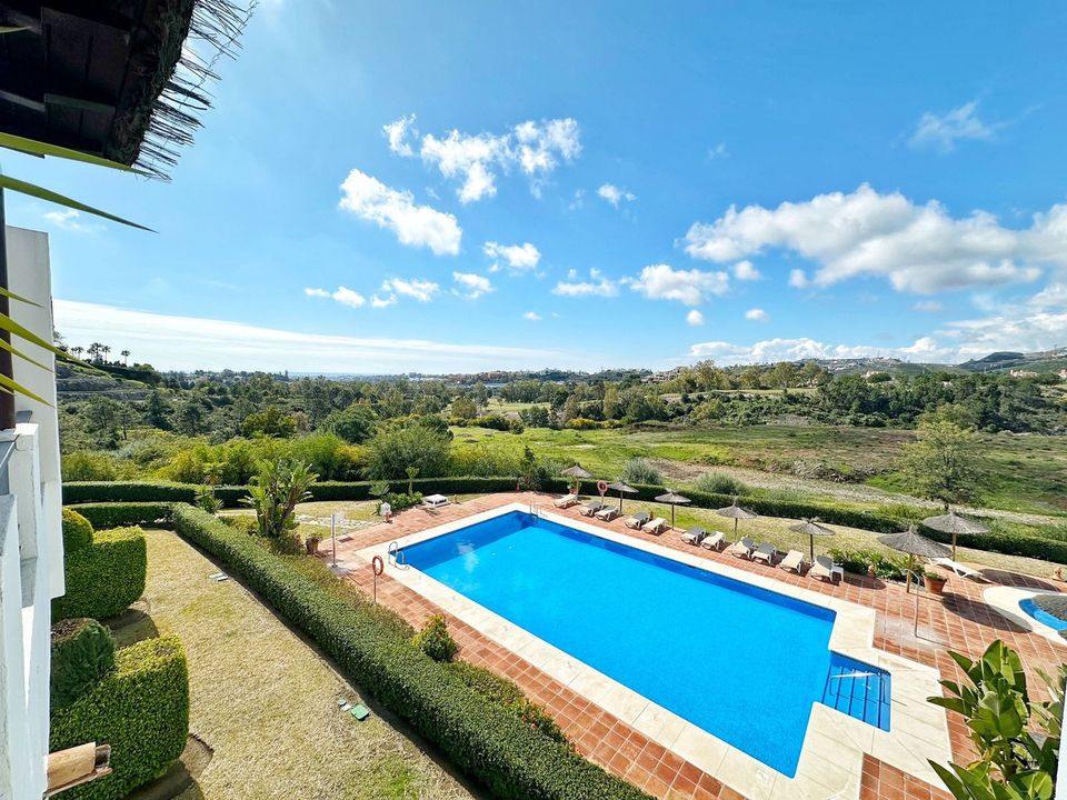 Penthouse in Los Arqueros, Malaga - foto 1