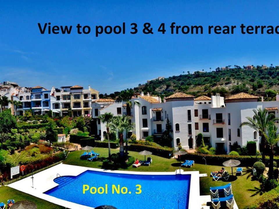 Penthouse in Los Arqueros, Malaga - foto 4
