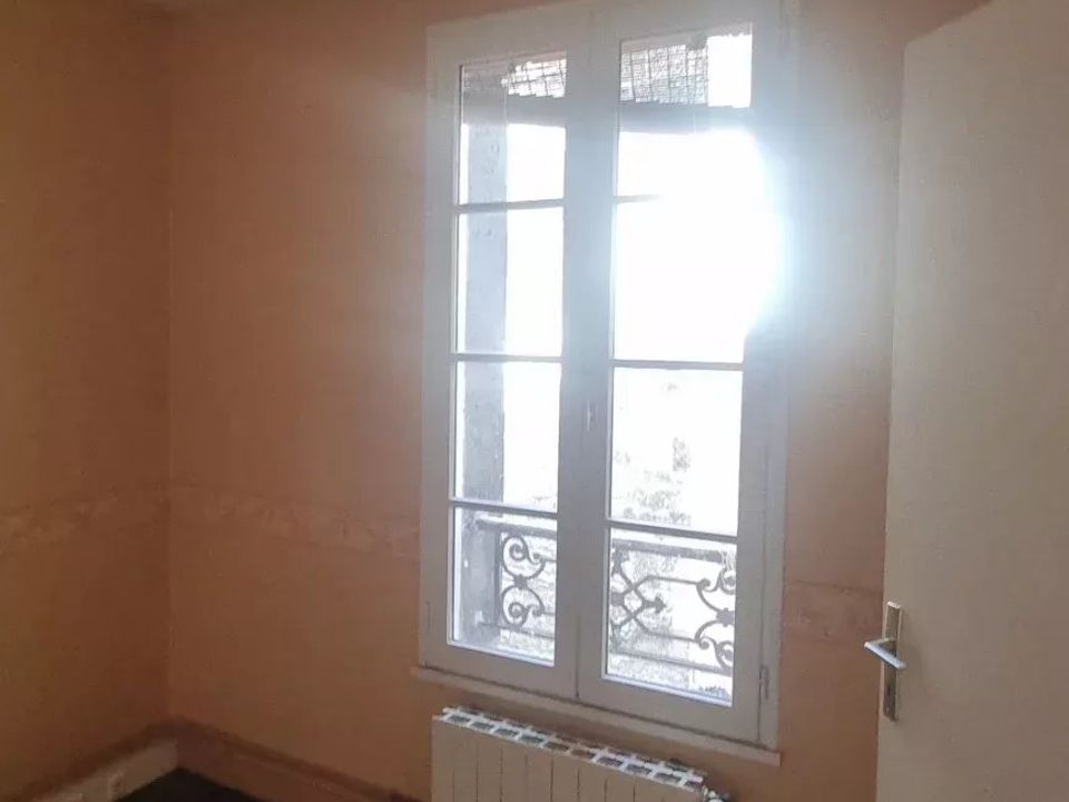 Erhvervsejendom i Angouleme, Charente - foto 4