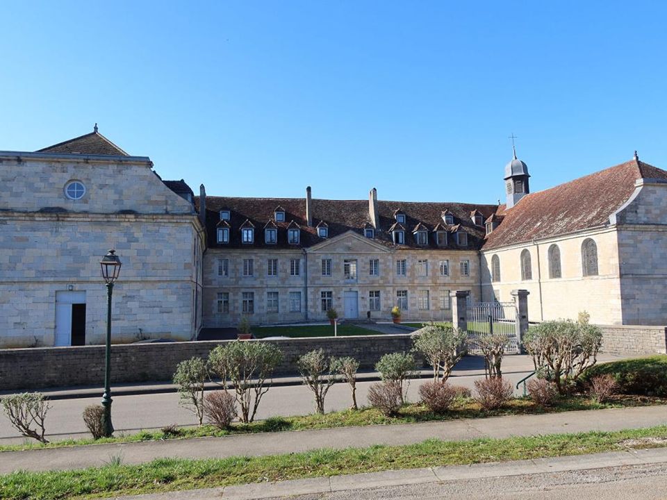 Lejlighed i École-Valentin, Doubs - foto 1