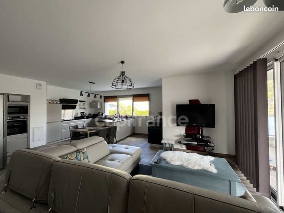 Lejlighed i Naves-Parmelan, Haute-Savoie - foto 1