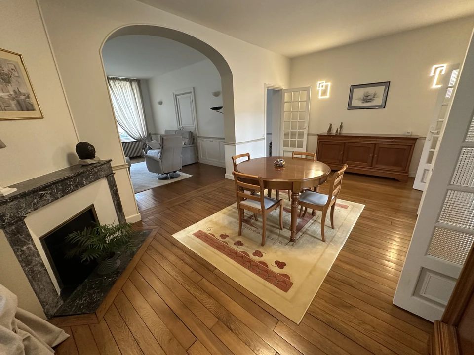 Villa i La Ferté-Gaucher, Seine-et-Marne - foto 2