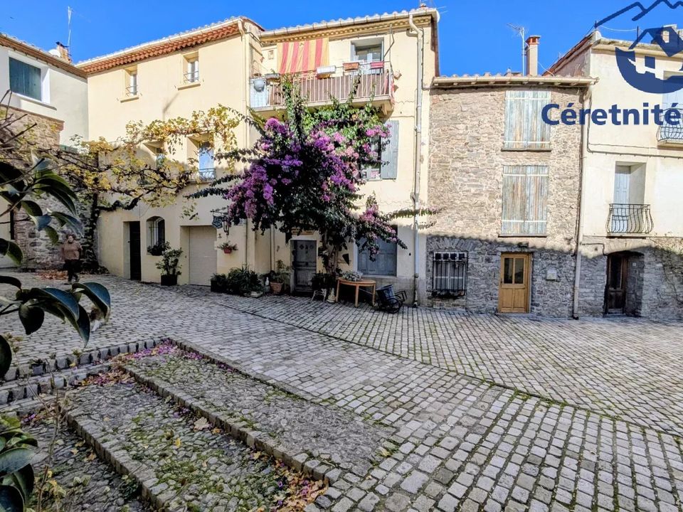 Villa i Arles-sur-Tech, Pyrenees-Orientales - foto 1