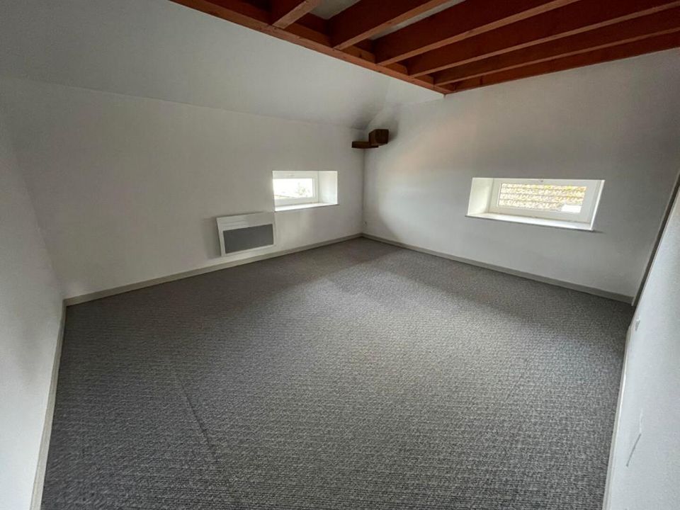 Apartment in Arc-lès-Gray, Haute-Saone - photo 5