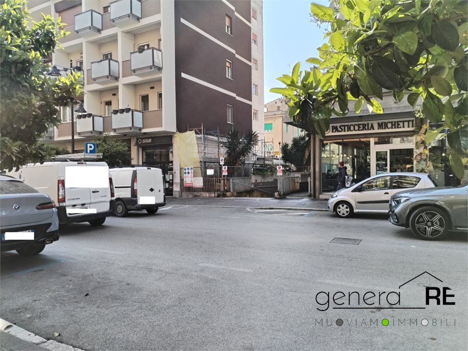 Parkeringsplads i Pescara, Pescara - foto 1