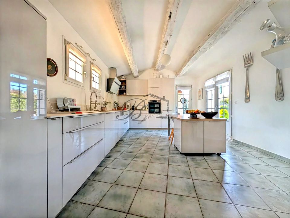 Villa a Meyrargues, Bouches-du-Rhone - foto 4