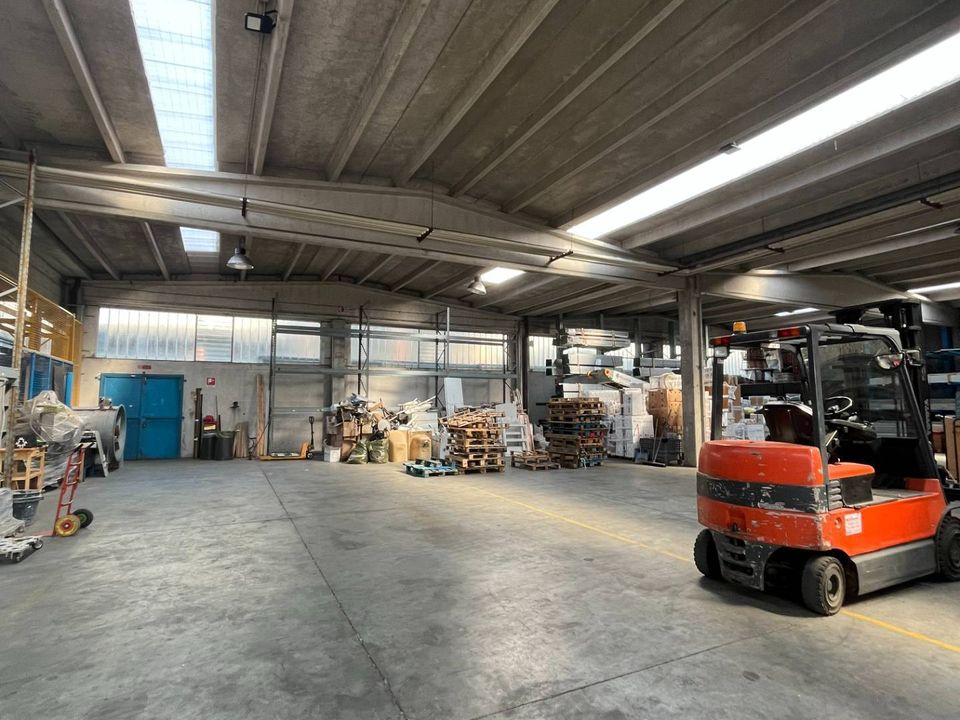 Gewerbeimmobilie in Trezzano sul Naviglio, Milan - Foto 3