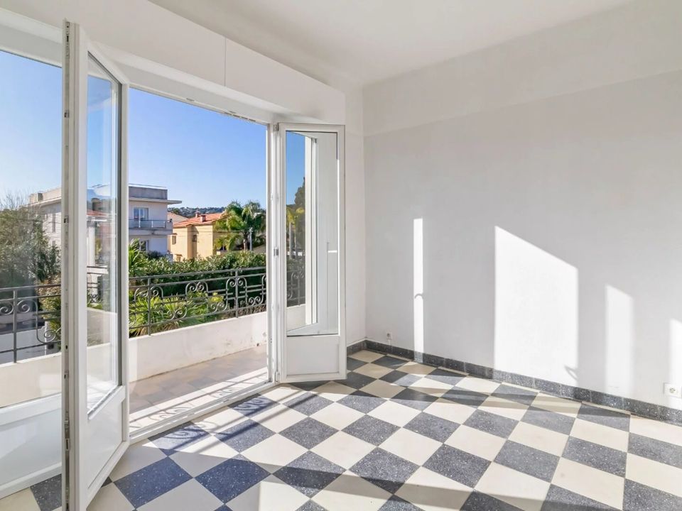 Villa i Villeneuve-Loubet, Alpes-Maritimes - foto 3