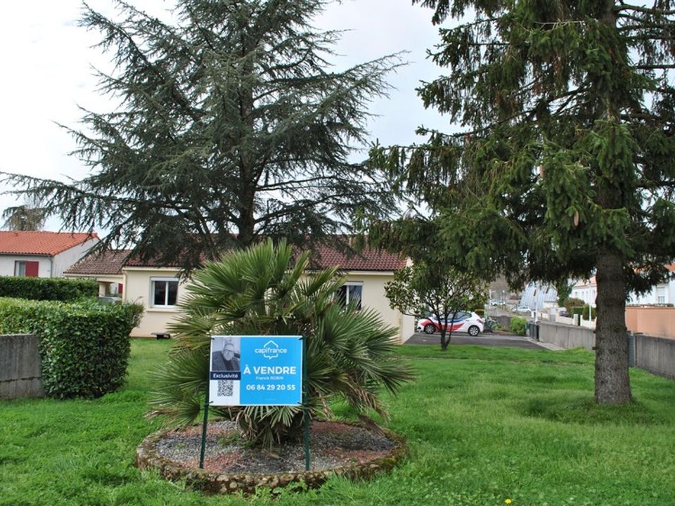 Villa i Treize-Septiers, Vendee - bilde 1