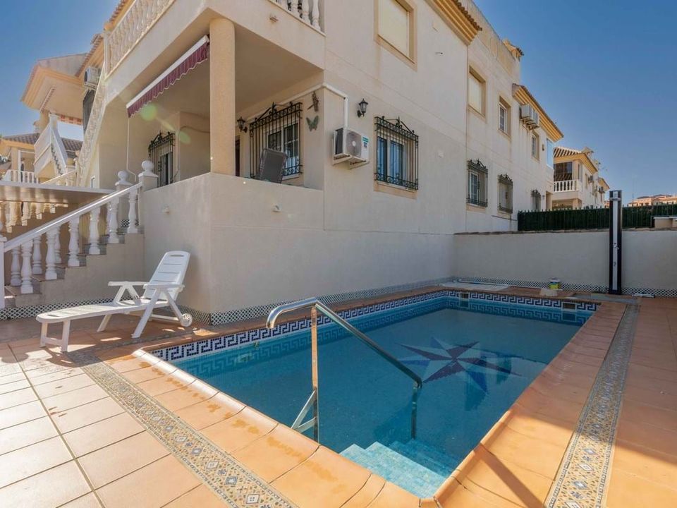 Lejlighed i Villamartin, Alicante - foto 1