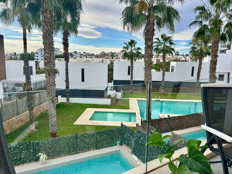 Villa i Villamartin, Alicante - foto 2
