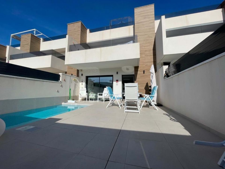 Casa de pueblo en Ciudad Quesada, Alicante - foto 1