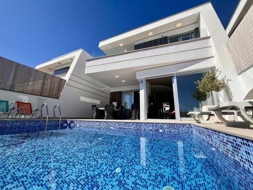 Villa i Villamartin, Alicante - foto 1