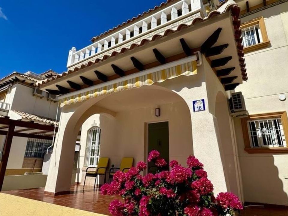 Byhus i Orihuela Costa, Alicante - foto 1