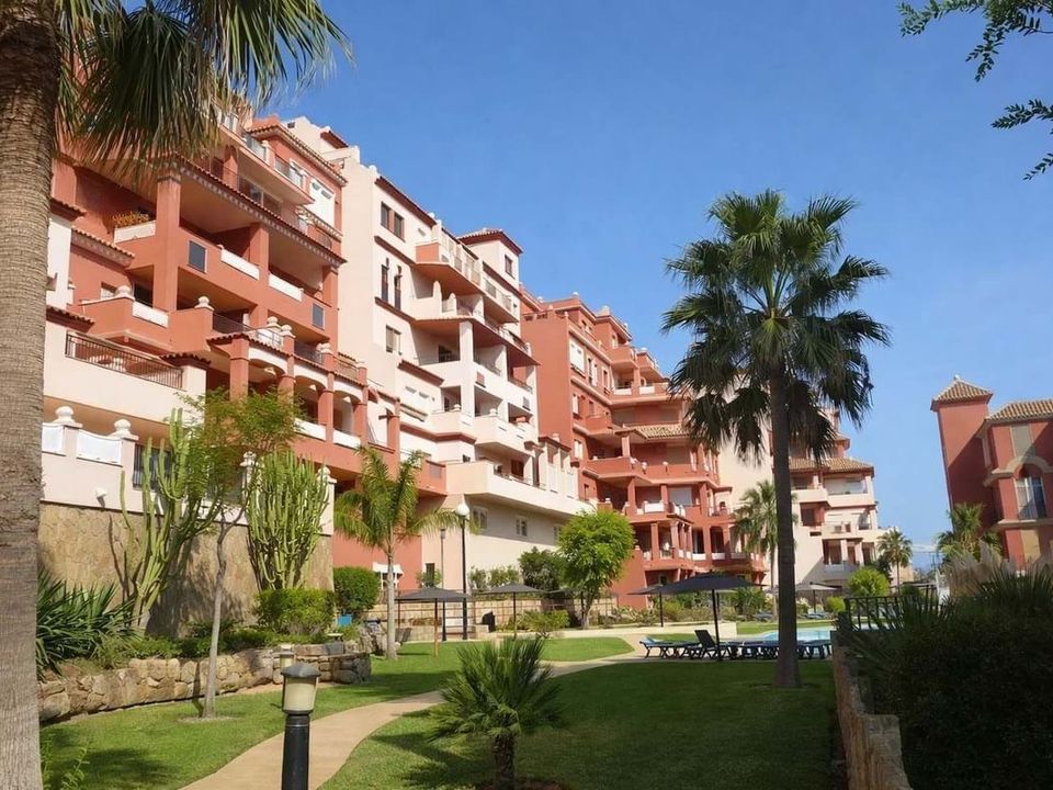 Lejlighed i La Duquesa, Malaga - foto 1