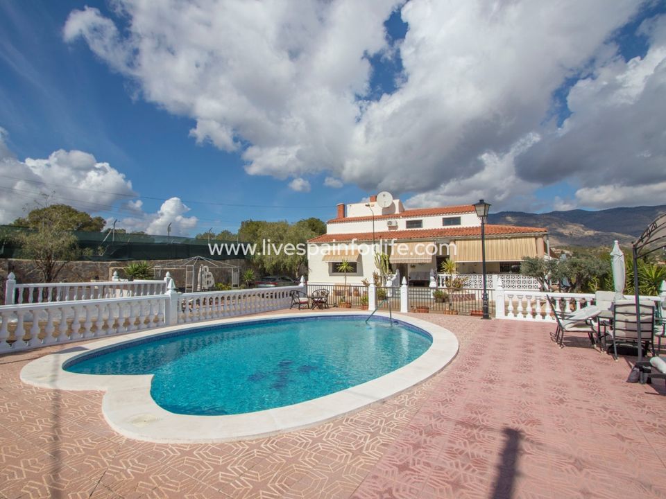 Landejendom i Crevillent, Alicante - foto 1