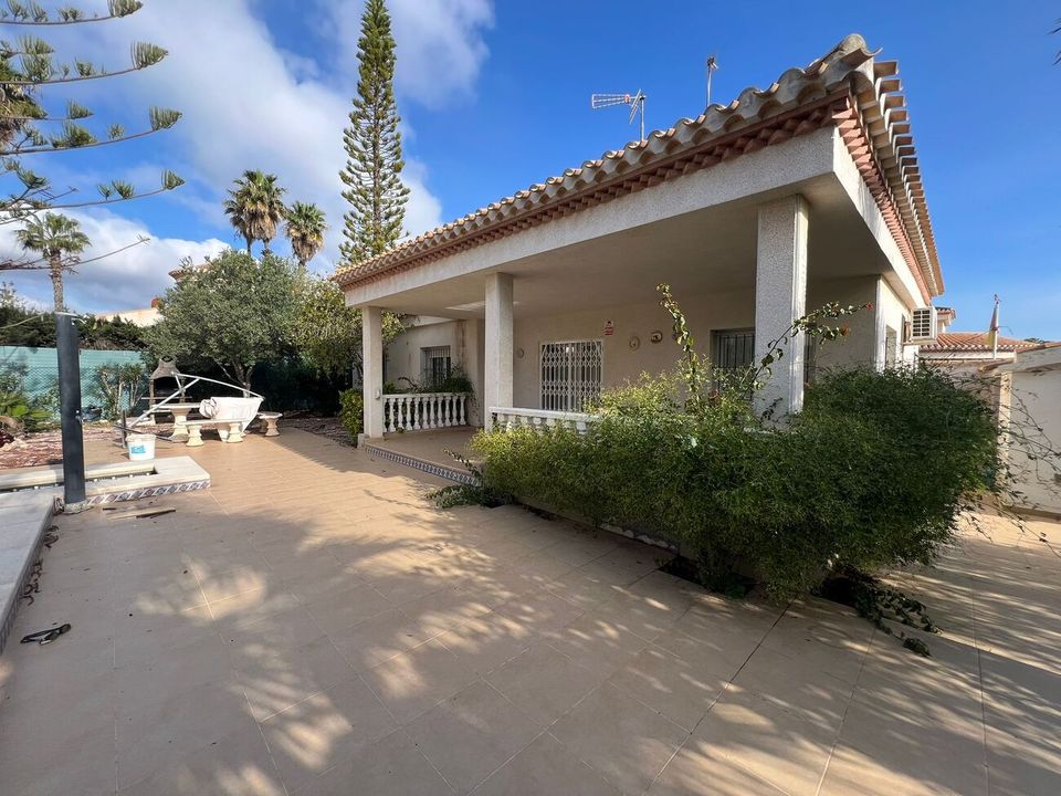 Villa i Playa Flamenca, Alicante - foto 1