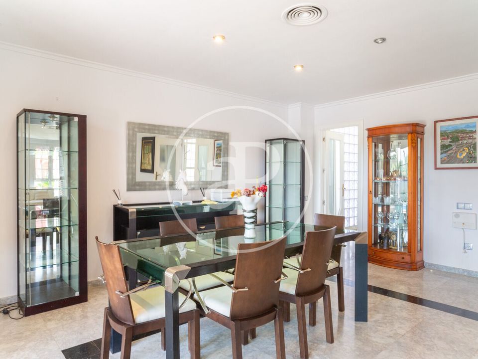 Villa - L'Eliana, Valencia - photo 4