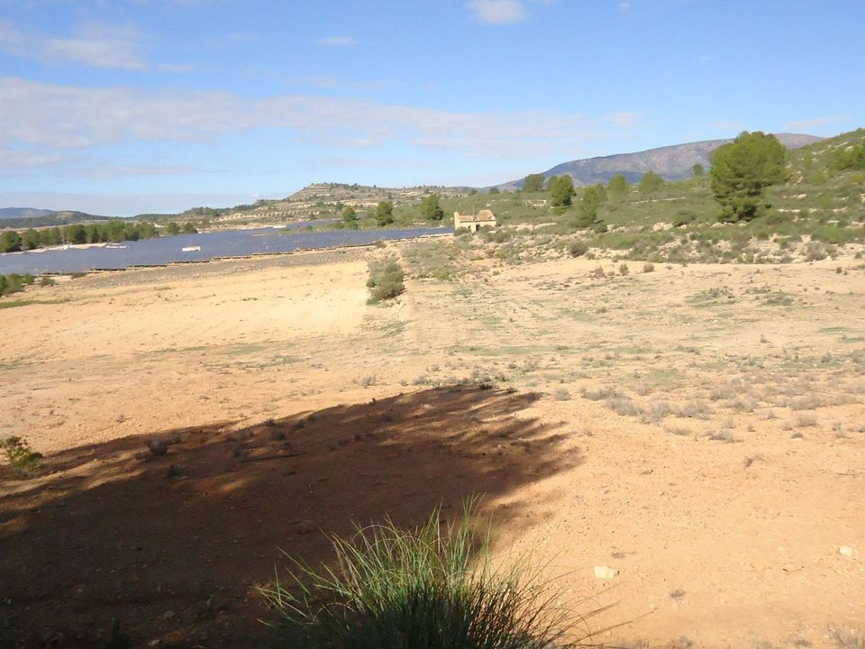 Grond in Monovar, Alicante - foto 2