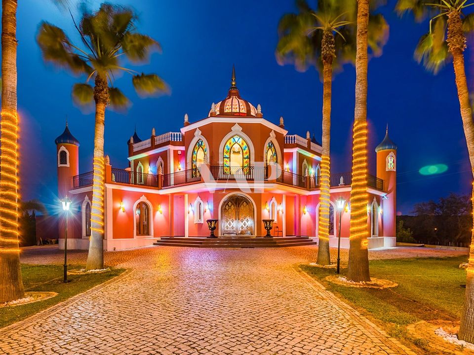 Villa i Quarteira, Faro - foto 1