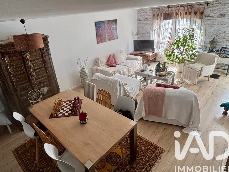 Villa a Entraigues-sur-la-Sorgue, Vaucluse - foto 1