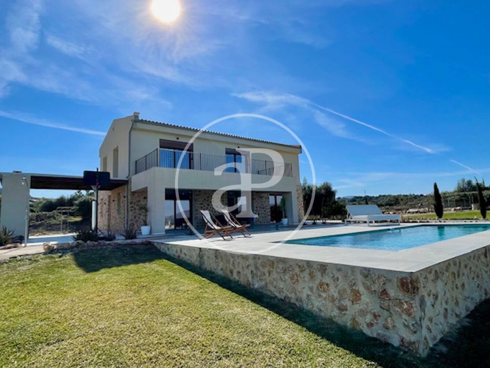 Villa - Alcudia, Mallorca - photo 1