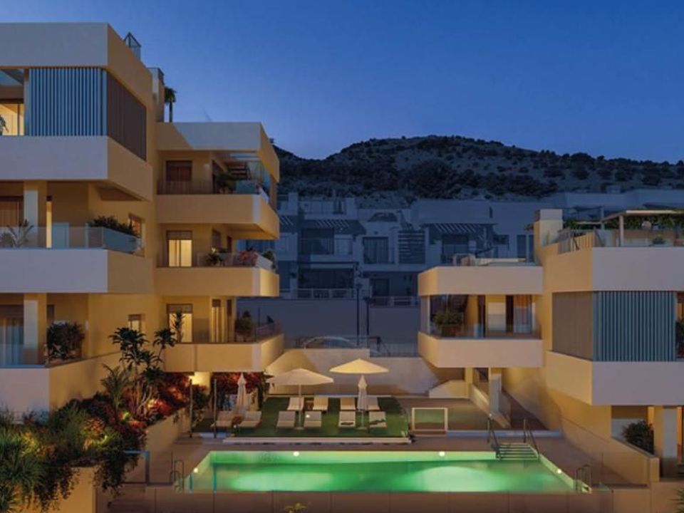 Lejlighed i Benalmadena, Malaga - foto 4
