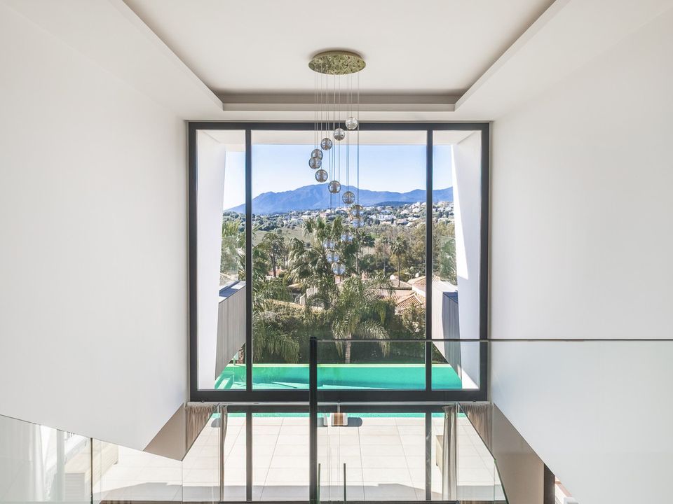 Villa i El Paraiso, Malaga - foto 4