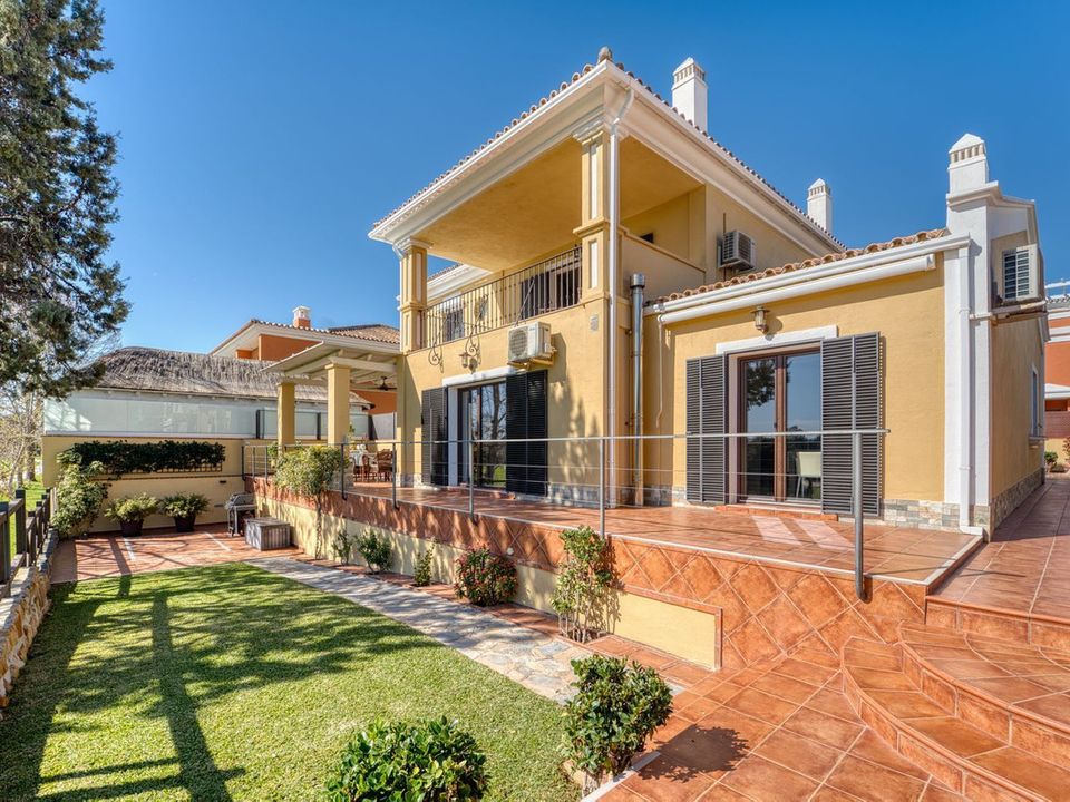 Villa i Guadalmina, Malaga - foto 1