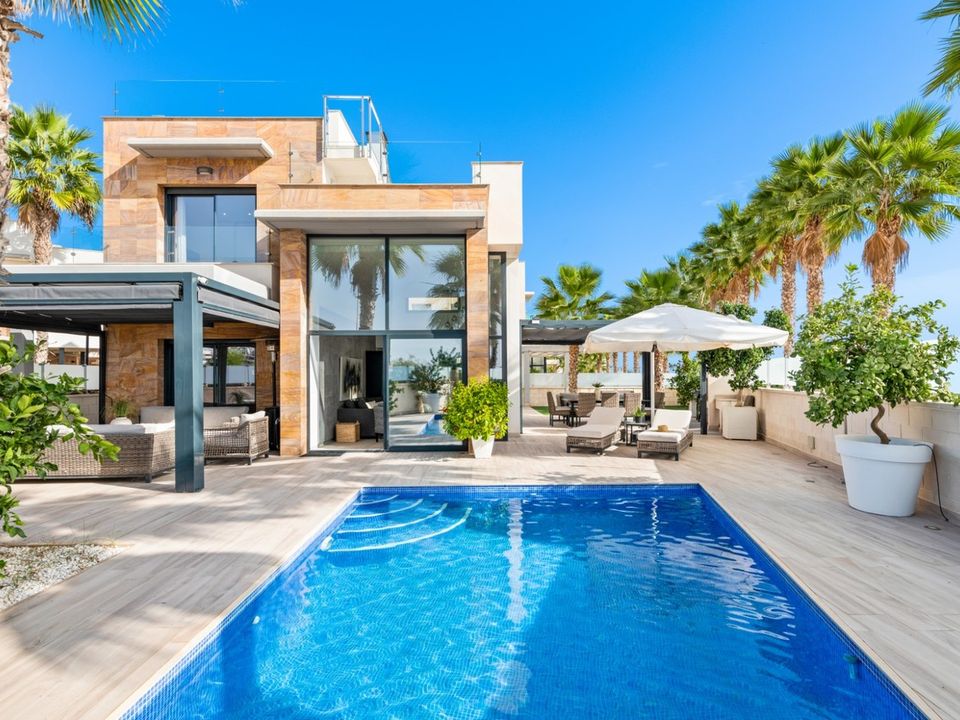 Villa i Cabo Roig, Alicante - foto 1