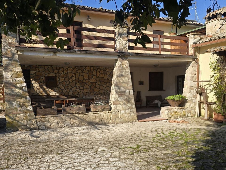 Villa i Montecchio, Terni - bilde 2