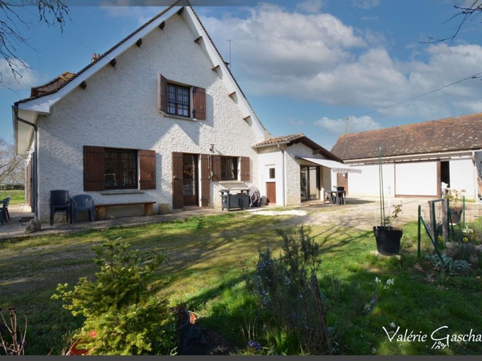 Villa i Montpon-Menesterol, Dordogne - foto 1