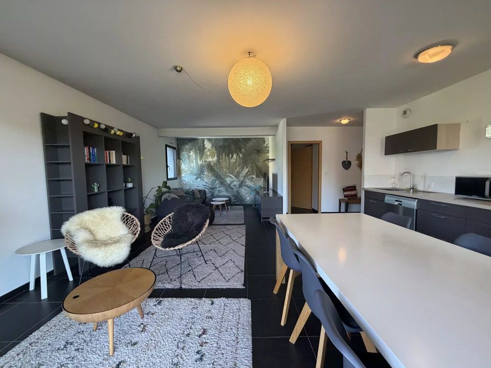 Apartment in Montelimar, Drome - photo 1