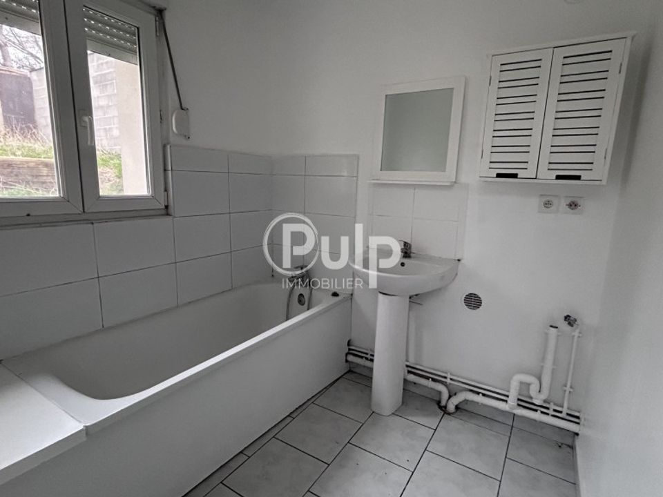 Byhus i Bruay-la-Buissière, Pas-de-Calais - foto 2