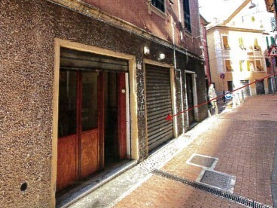 Garage i Genoa, Genoa - foto 1