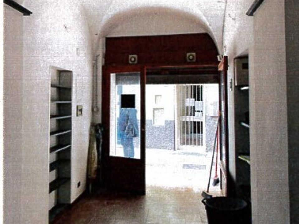 Garage i Genoa, Genoa - foto 4