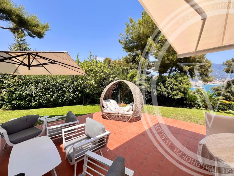 Вилла в Roquebrune-Cap-Martin, Alpes-Maritimes - фотография 3
