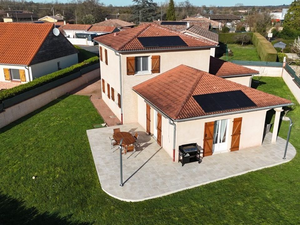 Villa a Grièges, Ain - foto 1