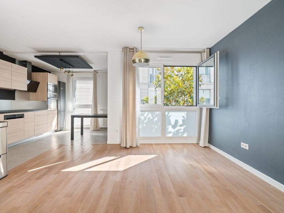 Lejlighed i Issy-les-Moulineaux, Hauts-de-Seine - foto 2
