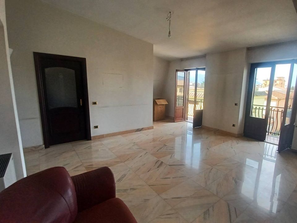 Apartament a Frosinone, Frosinone - foto 1