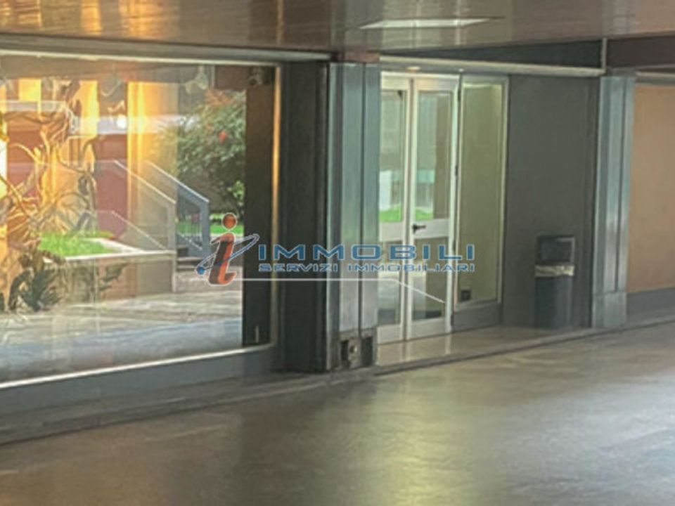 Erhvervsejendom i Milan, Milan - foto 3