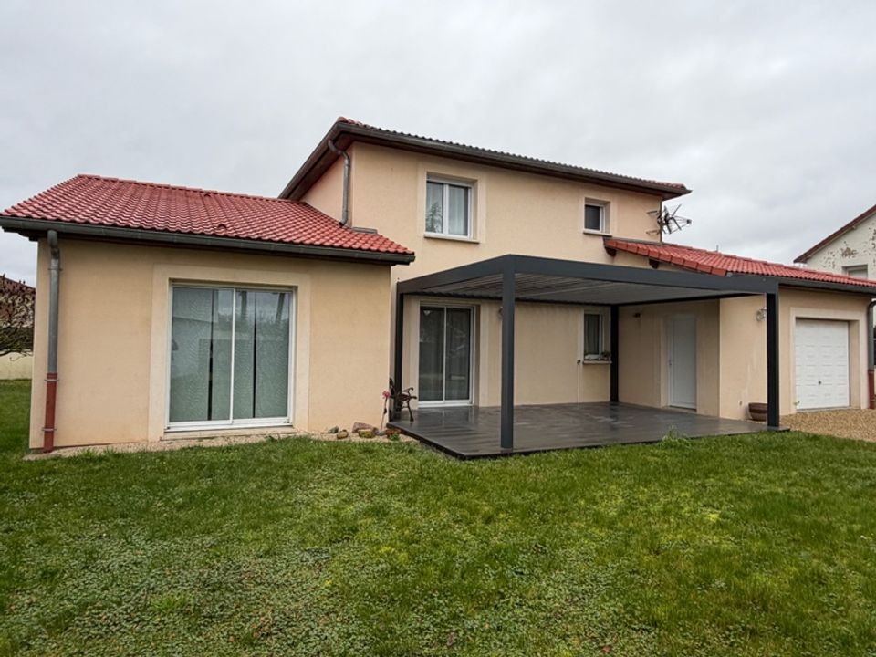 Villa i Saint-Dizier, Haute-Marne - foto 1