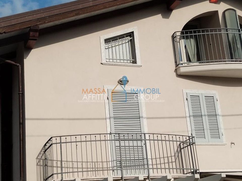 Byhus i Massa, Massa and Carrara - foto 3