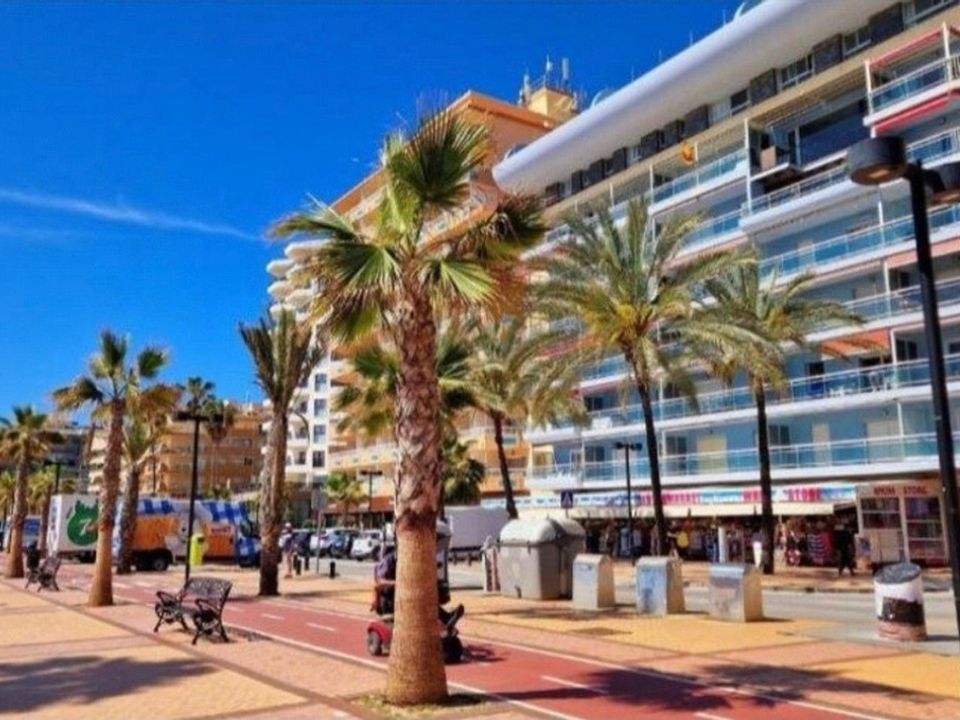 Lejlighed i Fuengirola, Malaga - foto 1