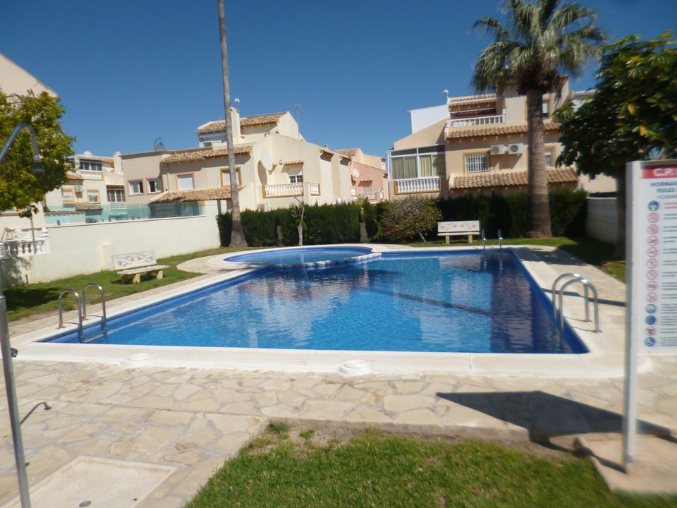 Byhus i Playa Flamenca, Alicante - foto 4